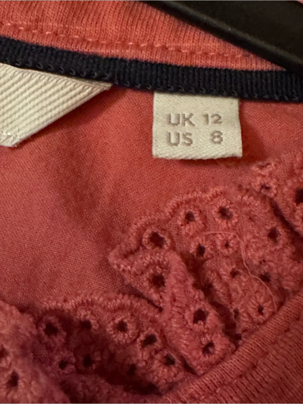 Boden Eyelet Ruffle Long Sleeve Top Salmon Boho Romantic Size 8 Prairie Fall